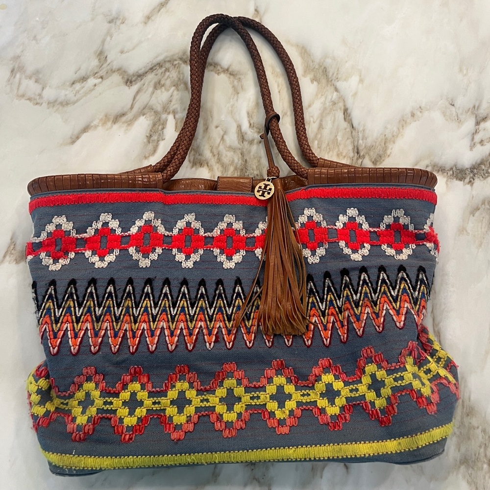 Tory Burch, Blue canvas embroidered shoulder bag, purse